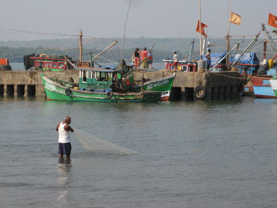 Ob er was gefangen hat? 
Das muesst Ihr uns schon selber fragen!