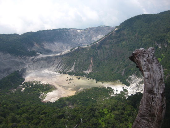Das ist sein Zwillingskrater