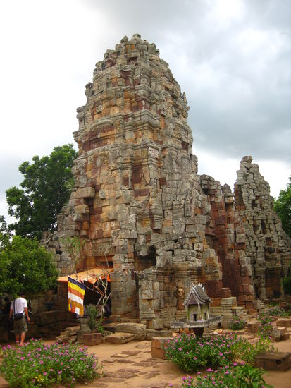 Einer der Tempel auf den Hügeln rund um Battambang