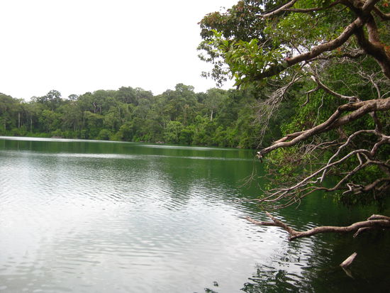 Der schöne Yak Loam See