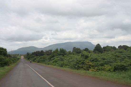 Da geht es langsam aufs Bolavenplateau rauf...