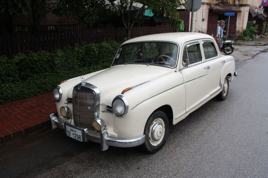 Auch solche seltenen Schmuckstücke kurven hier noch herum