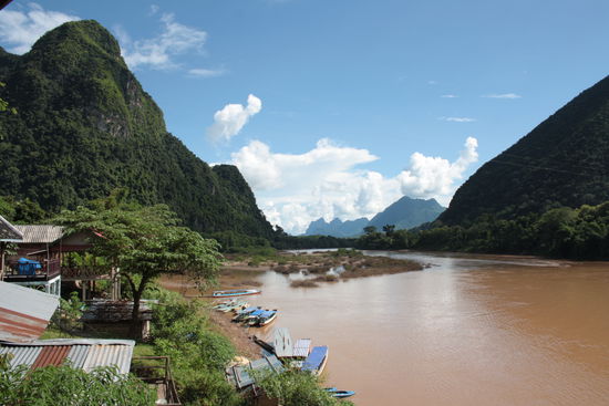Unser Ziel mitten im Dschungel und nur mit dem Boot erreichbar Muang Ngoi Neua