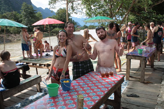 ....beim Bierpong...