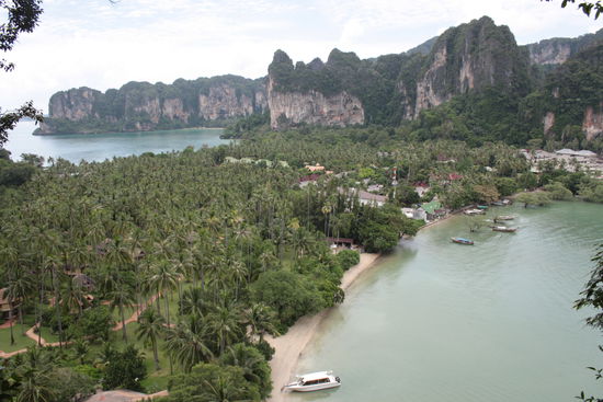 Das ist die schöne Aussicht auf die Insel