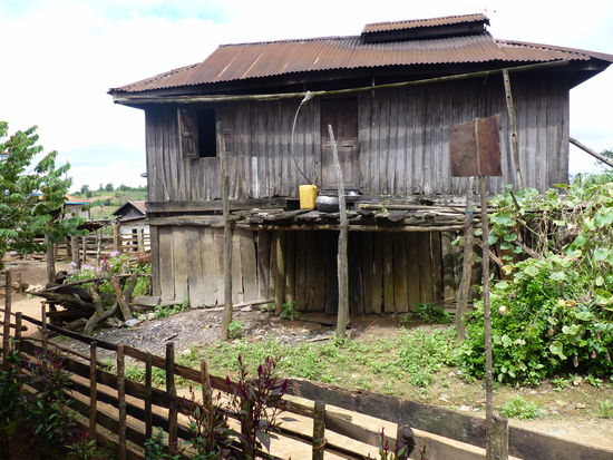 In solchen Hütten durften wir übernachten