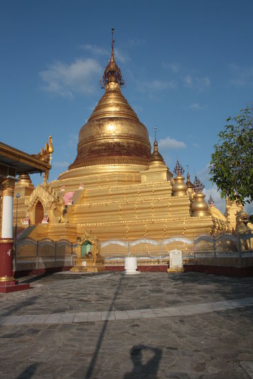 Auf dem Mandalay Hill zum Sonnenuntergang