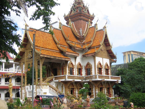 Einer von tausenden Tempeln .....