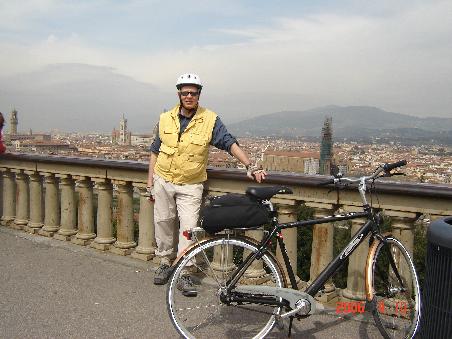 Florenz 2006 - ein paar Schritte daneben, meine Wenigkeit auf Besichtigungstour
