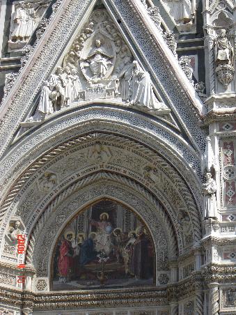 Florenz 2006 - Detailansicht über dem Hauptportal