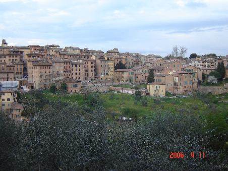 Siena 2006 - verschachtelte Häuser