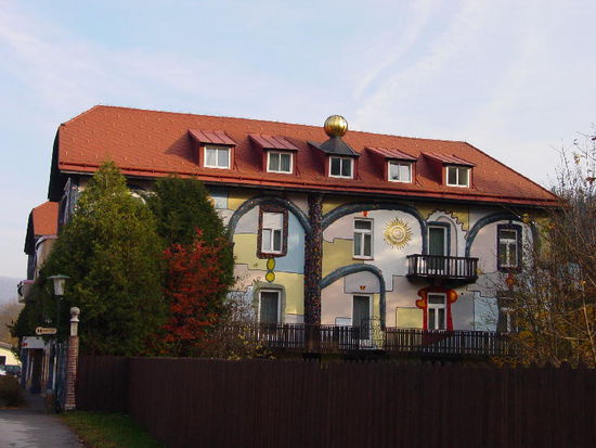 2006 Neuberg an der Mürz - Hotel im Stile von Hundertwasser renoviert!