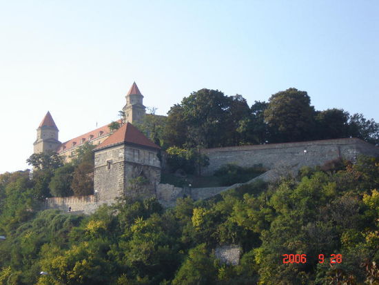 2006 Bratislava - hinauf zur Burg