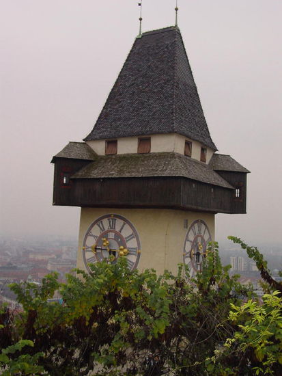 2006 Graz - der Uhrturm, Wahrzeichen der Stadt