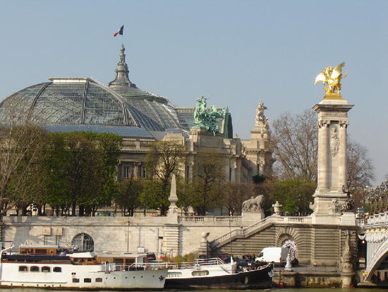 2007 Paris - Alexanderbrücke mit Grand Palais