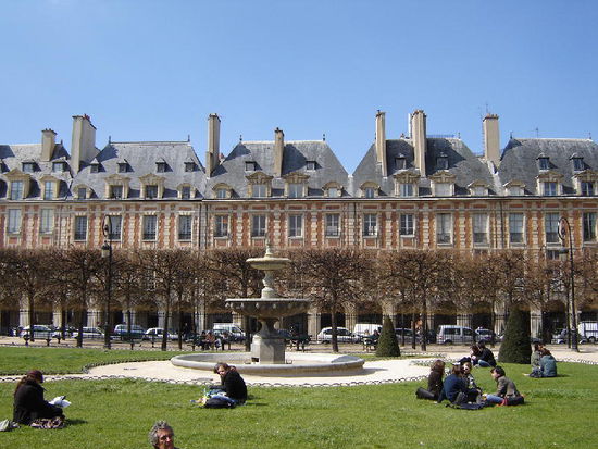 2007 Paris - Place des Vosges