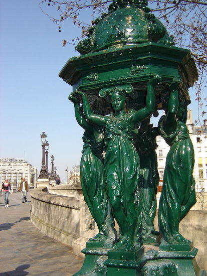 2007 Paris - Kleinod beim Pont Neuf