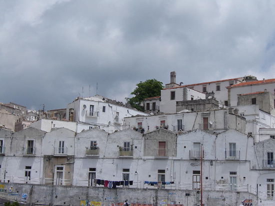 2007 Puglia - Monte Sant'Angelo; 15'000 Einwohner