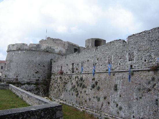 2007 Puglia - Monte Sant'Angelo; das Kastell
