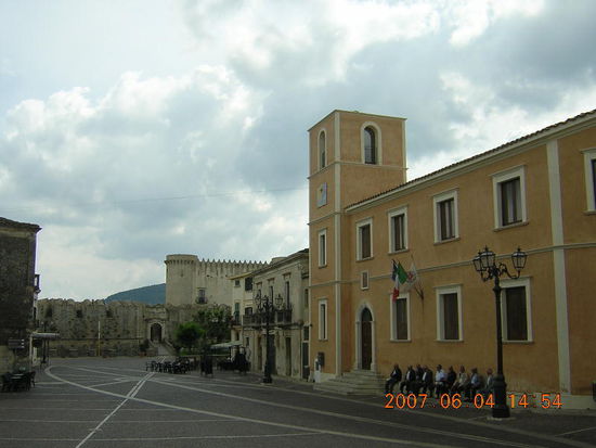 2007 RC - St. Severina; in dem ruhigen Städtchen liegen alles Sehenswürdigkeiten rund um den Hauptplatz!
