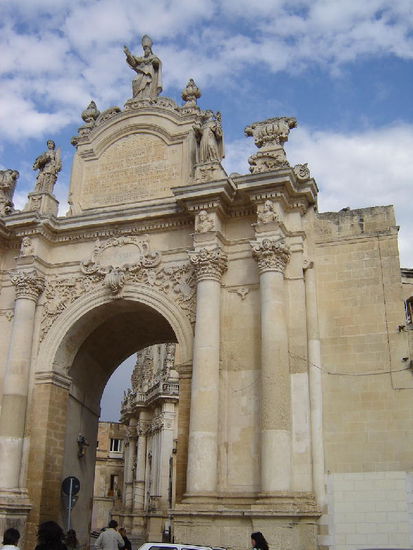 2007 Puglia - Lecce; Stadttor la Rudiae