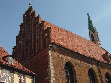 Riga 2002 - Johanniskirche in der Skärnu iela!