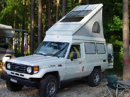 Jürmala 2002 - Friedlicher Camping-Platz
Hier trafen wir junge Schweizer auf dem Weg zum Nordkap!