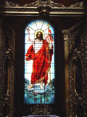 St. Petersburg 2002 - Isaakskathedrale, prächtige bemalte Fenster
Im Inneren der Kirche haben 14'000 Menschen Platz.