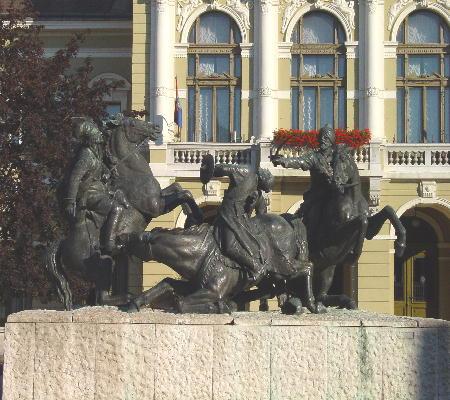 Eger 2003 - Standbild des grossen Sohnes der Stadt, Dobo Istvàn