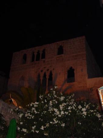 2004 Hvar die römische Villa nachts