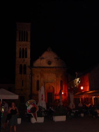 2004 Hvar