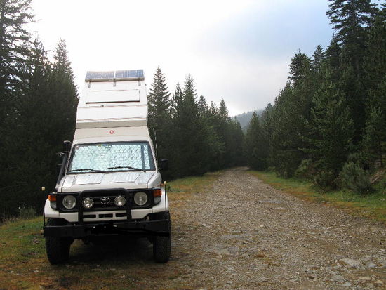 2008 - Spanien; auf dem Weg nach Andorra, idyllischer Lagerplatz