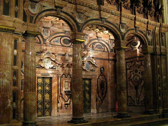 2008 - Sevilla; kunsthandwerkliche Kostbarkeiten