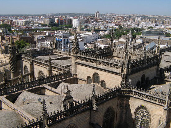 2008 - Glockenturm; Blick auf die Kathedrale