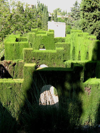 2008 - Generalife; Myrten- und Lorbeerhecken im Labyrinth vereint...