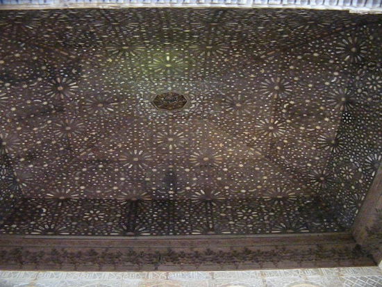 2008 - Alhambra; prächtige Zedernholzkuppel in einem der reizvollsten Räume, der Sala des Embajadores