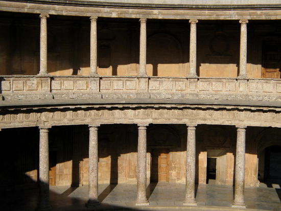 2008 - Königspalast Karls V., das bedeutendste Beispiel spanischer Hochrenaissance