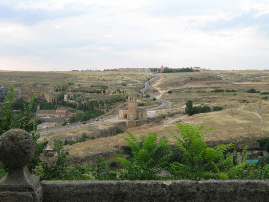 2008 - Segovia; Blick vom Alcazar in die Umgebung
