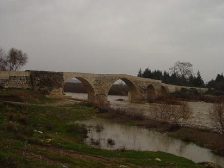 2005 Türkei - römische Brücke bei Aspendos