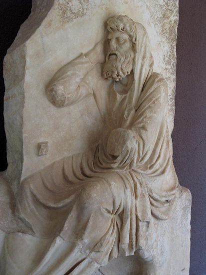 2009 - Aphrodisias Museum; ausdrucksstarke Figur