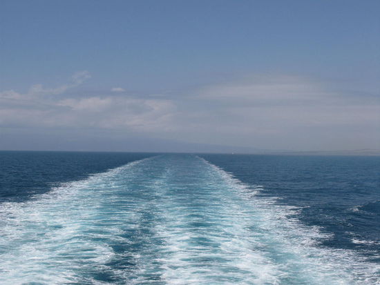 Die weite Wasserstrasse... Die Überfahrt von Ancona (It) nach Igoumenitsa (Gr) dauert 15 Stunden