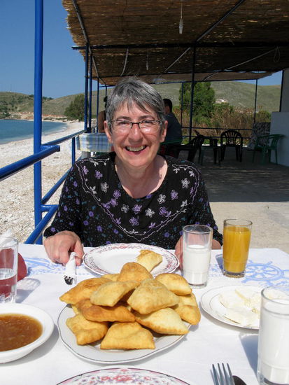 2009 - Queparo; albanisches Frühstück am nächsten Morgen!