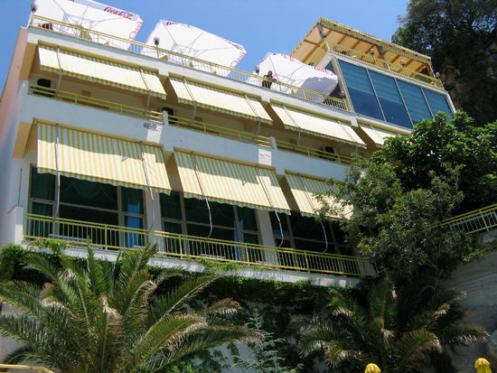 2009 - Radhime; die Restaurants des Liro-Hotels