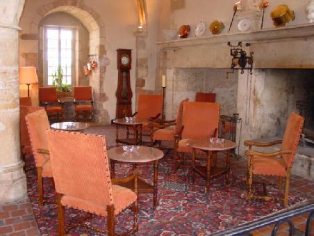 Am Kamin, Château de Gilly