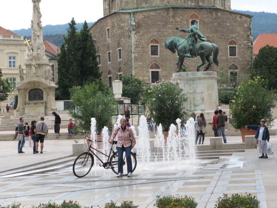 2010 - Pecs, mitten in der Stadt; weitere Bilder siehe Reisebericht 2003!