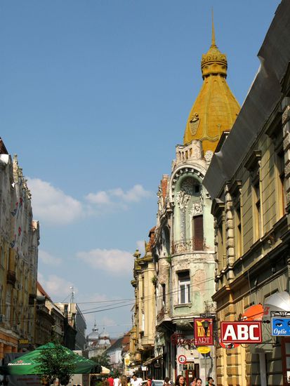 2010 - Oradea; man erkennt den Wert der alten Häuser und beginnt mit restaurieren...