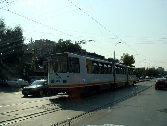 2010 - Bukarest; wir fahren nördlich aus der Stadt Richtung Ploiesti - Brasov.