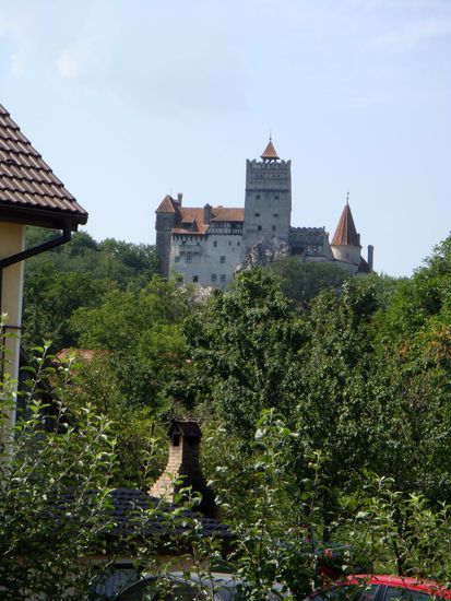 2010 - Castel Bran; aus Distanz gesehen...