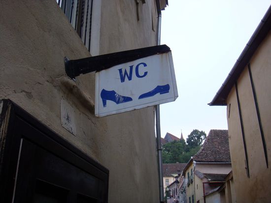 2010 - Sigishoara; Toilettenschild mal anders