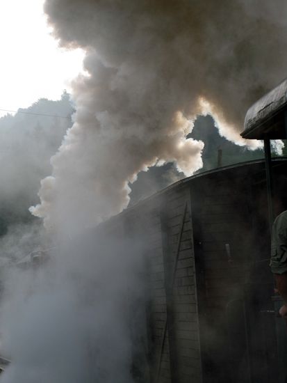 2010 - Viseu de Sus; es dampft und qualmt...